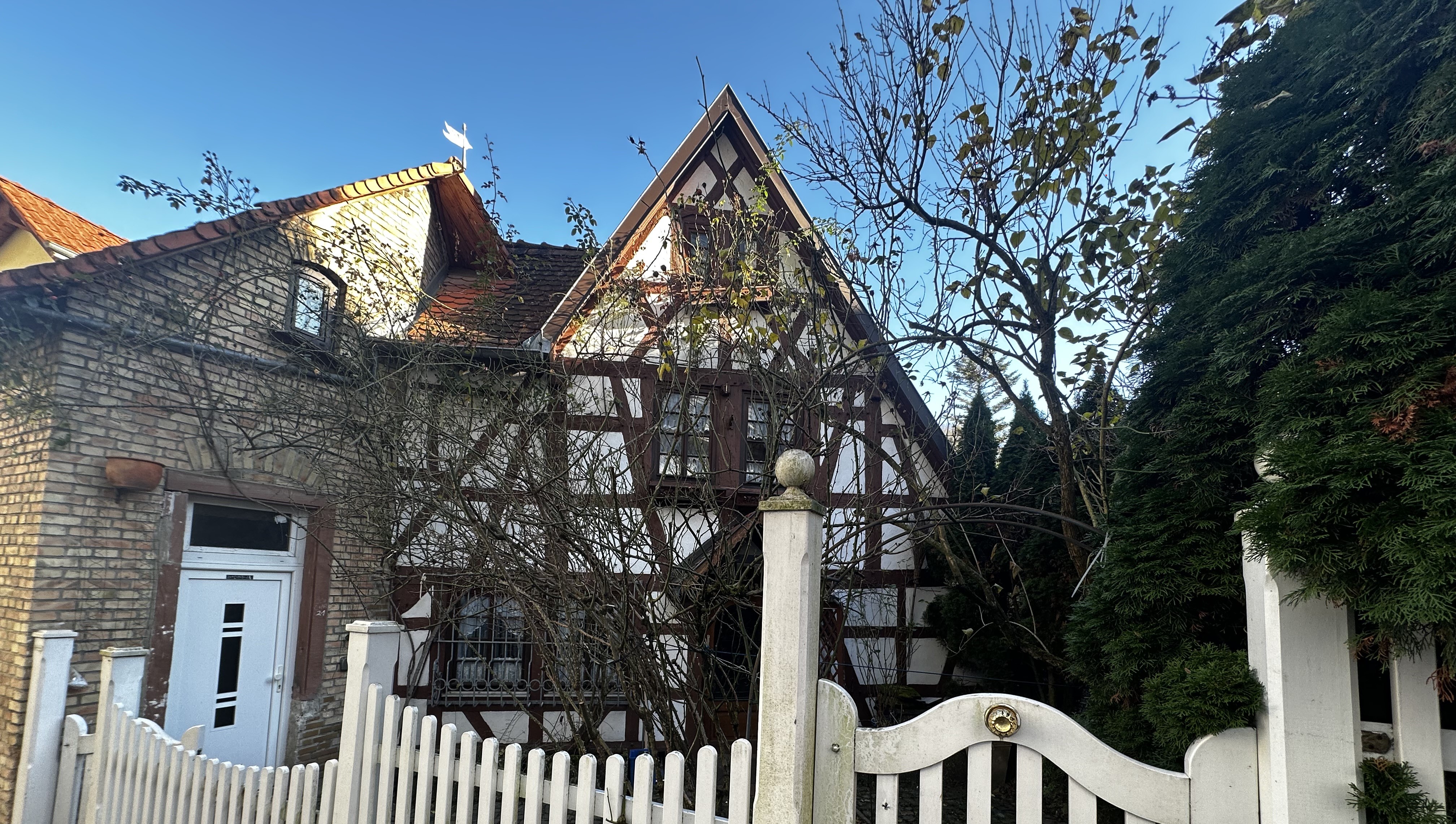 Geräumige 4-Zimmer-Wohnung mit Garten und Terrasse in Viernheim